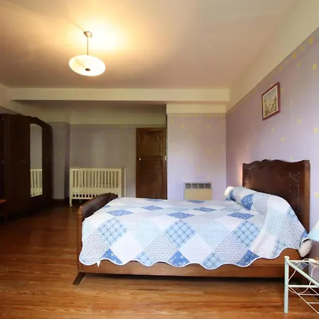 Chez Ladarre בית נופש