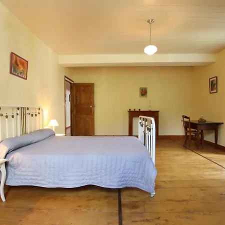 בית נופש Chez Ladarre