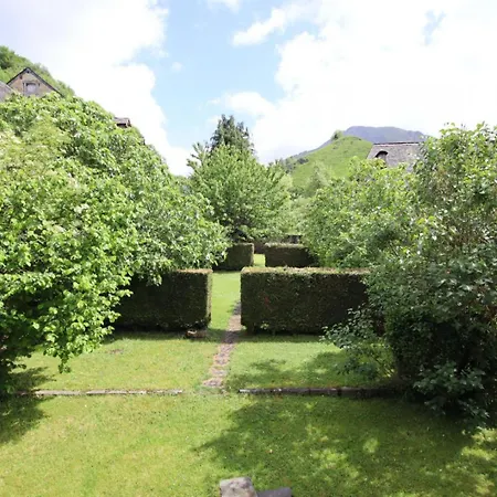 Chez Ladarre *