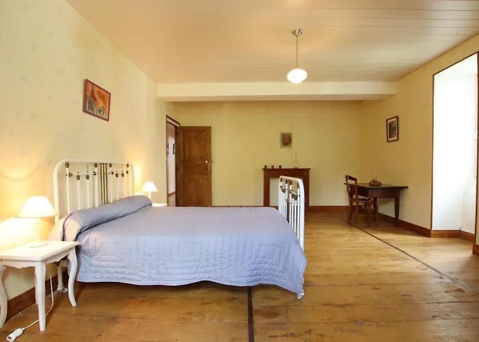 בית נופש Chez Ladarre